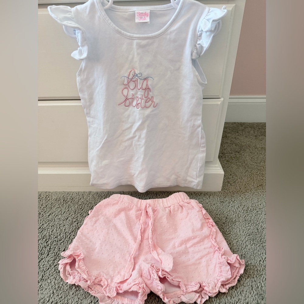 “Big Sister” Little Girl Short Set